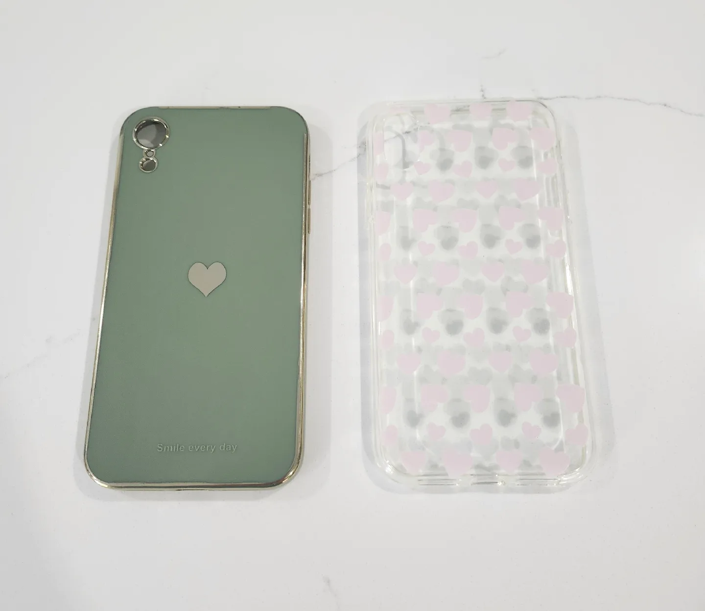 Apple iPhone Xr 64GB White Unlocked image indicator(8)