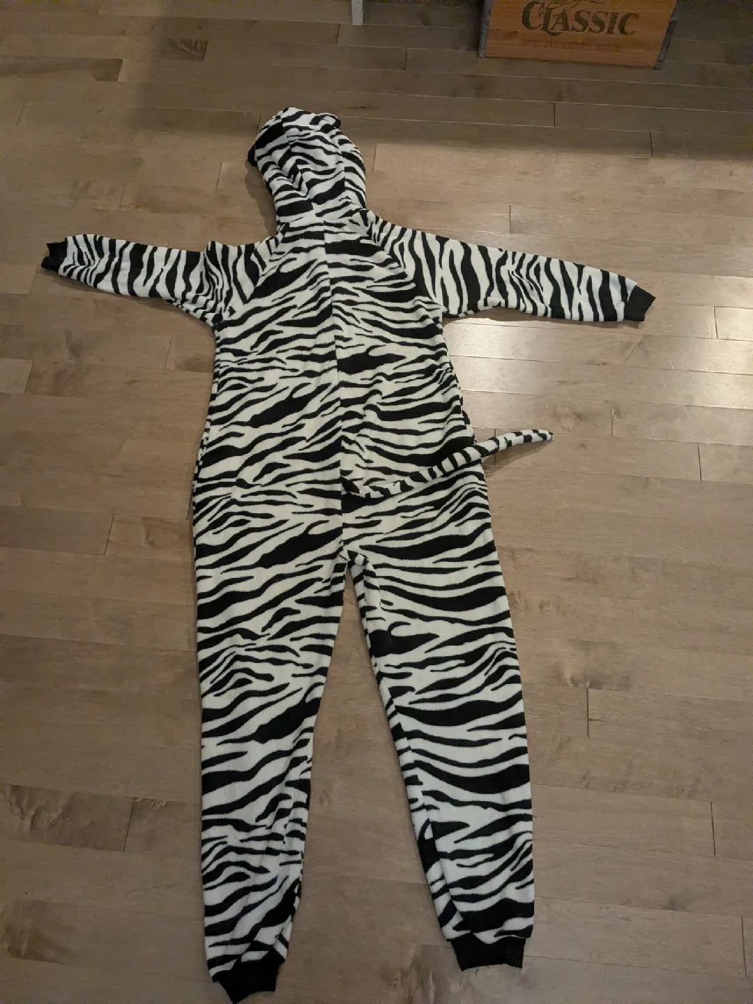 white tiger Onesie 🥕 image indicator(2)