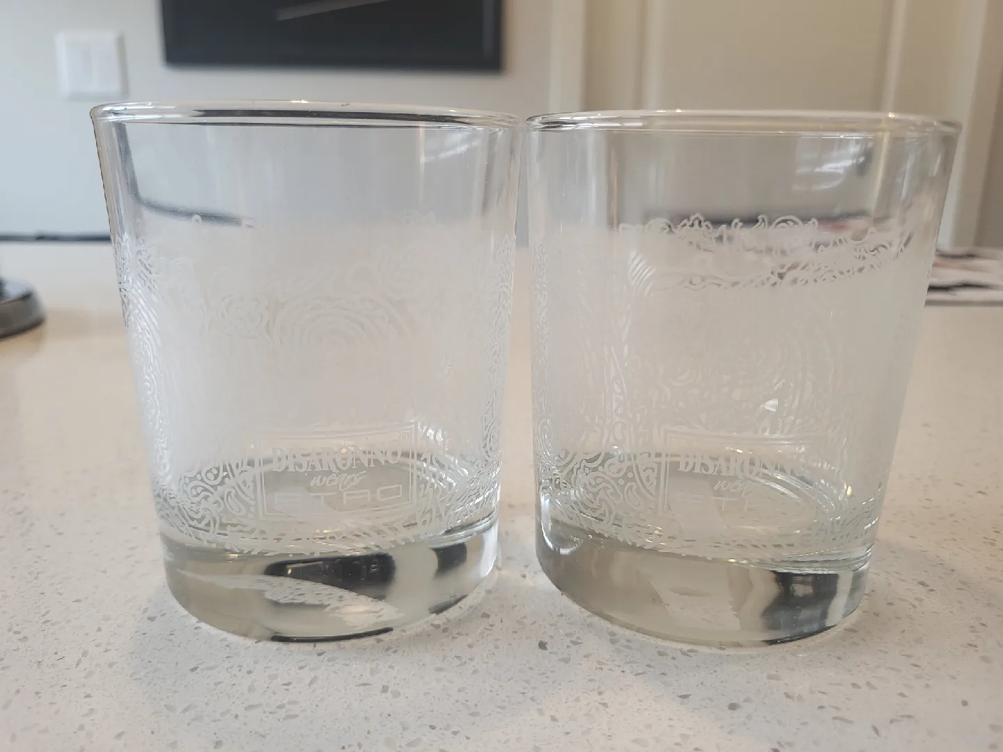 Disaronno wears Etro Whiskey Glasses - Set of 2 image indicator(2)