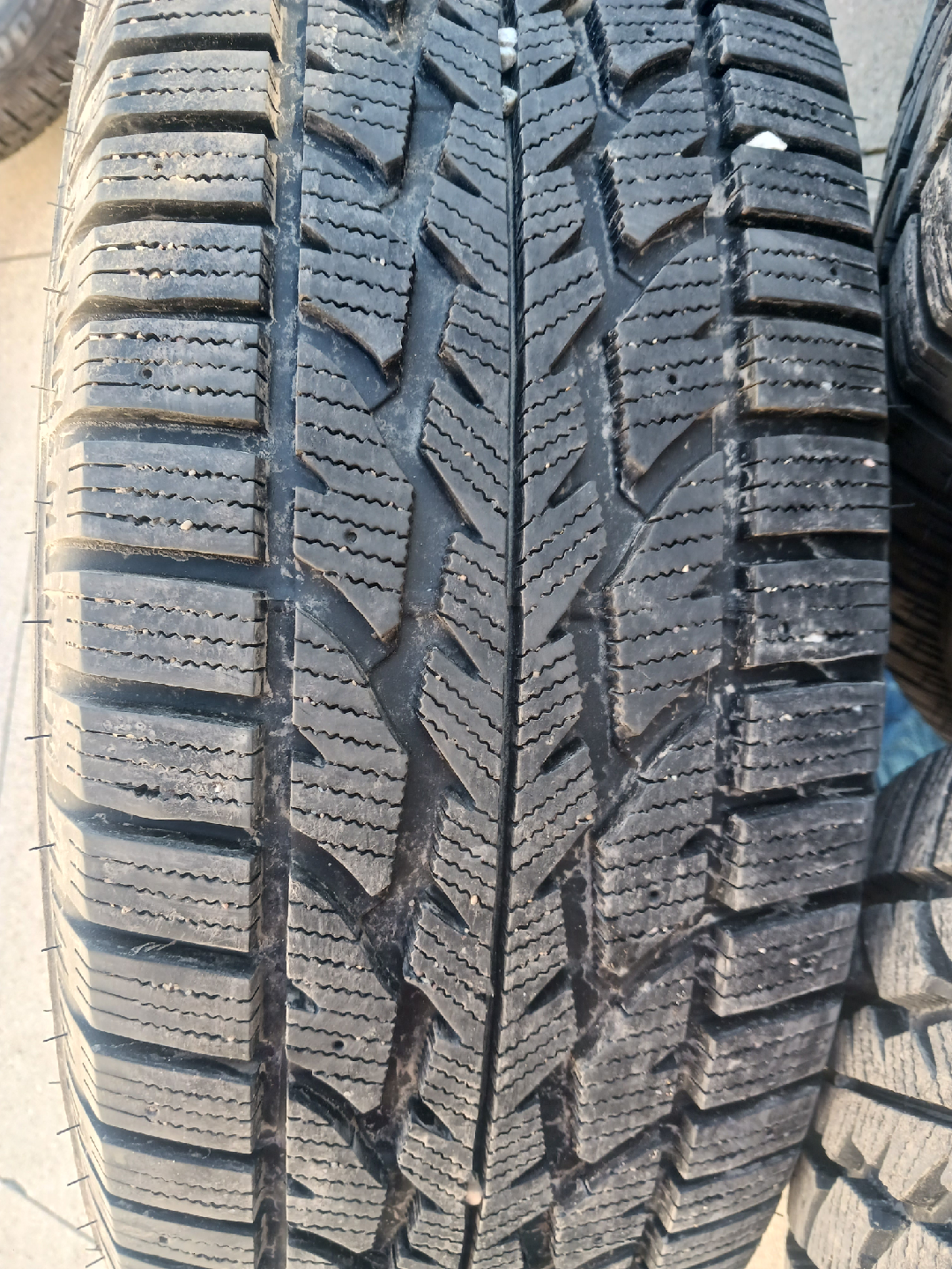 265 70 r17 FIRESTONE WINTERFORCE UV TIRES 5x139.7 RAM 1500 RIMS - photo 3