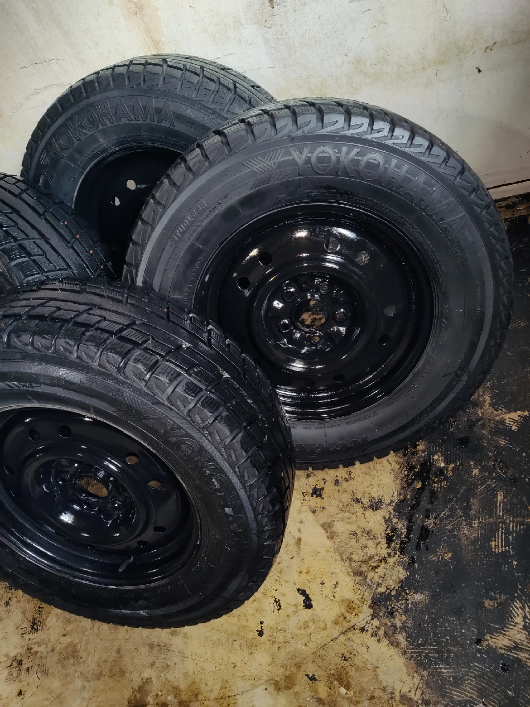 Winter rim and tires