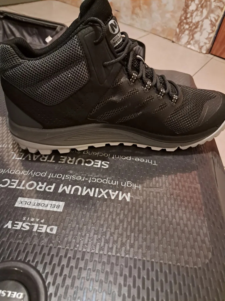 Merrell Nova 3 Mid Waterproof Hiking Boots image indicator(2)