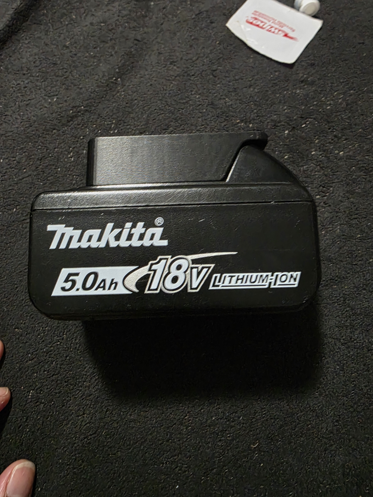 Makita 5.0Ah 18V Lithium-Ion Battery - photo 2