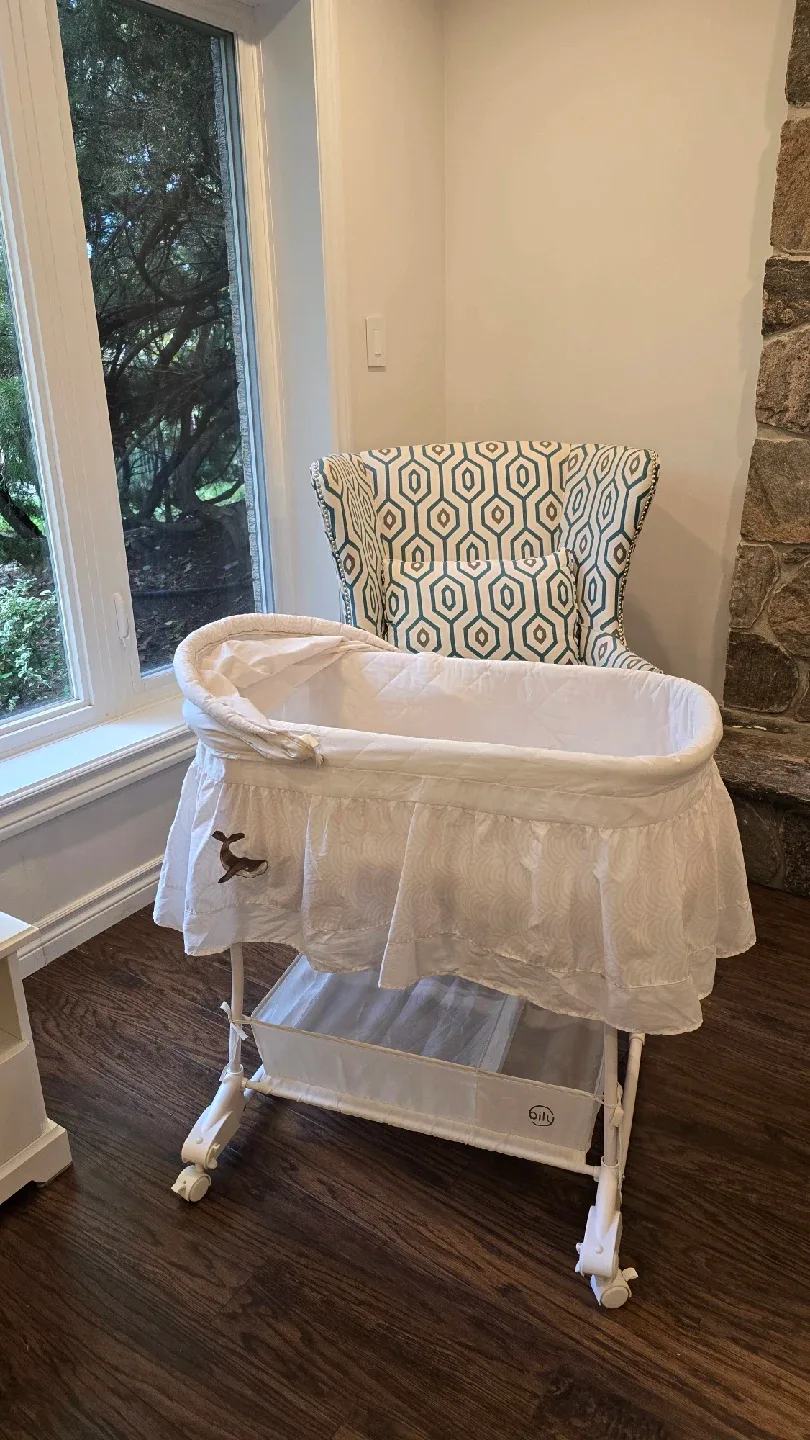 Bily Bassinet - White image indicator(6)