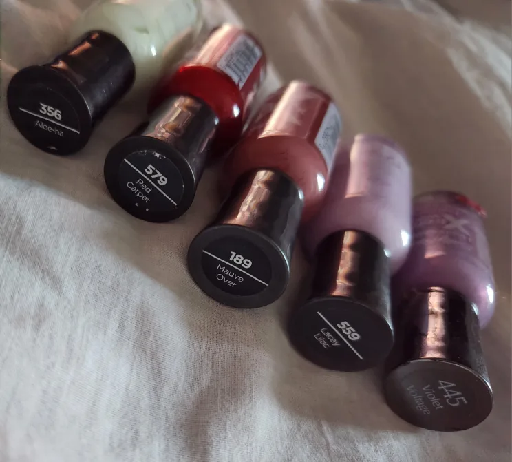 Sally Hansen Xtreme Wear Nail Polish Bundle 🥕 image indicator(3)