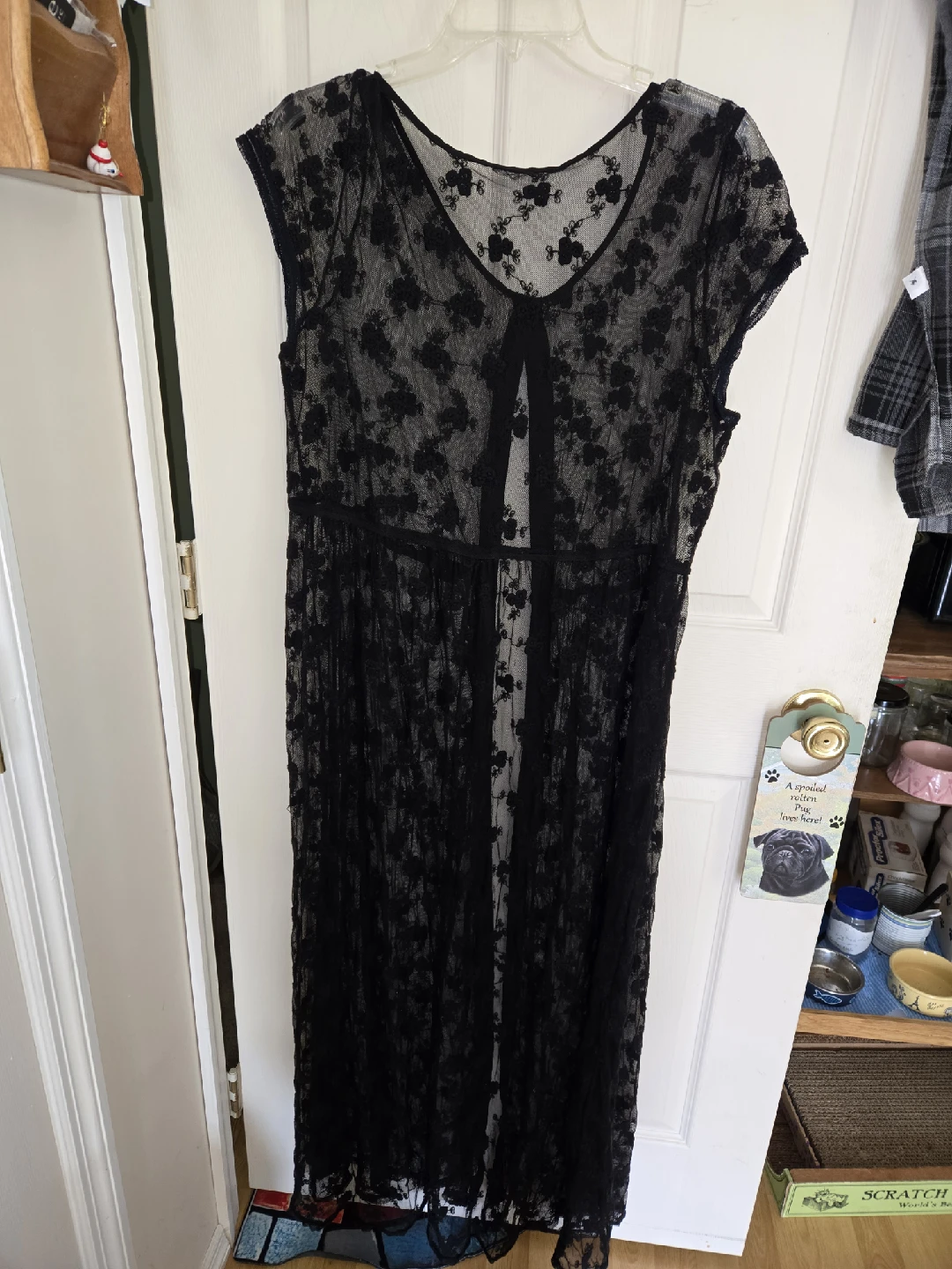 🥕  Black Lace Over Throw 2 or 3X