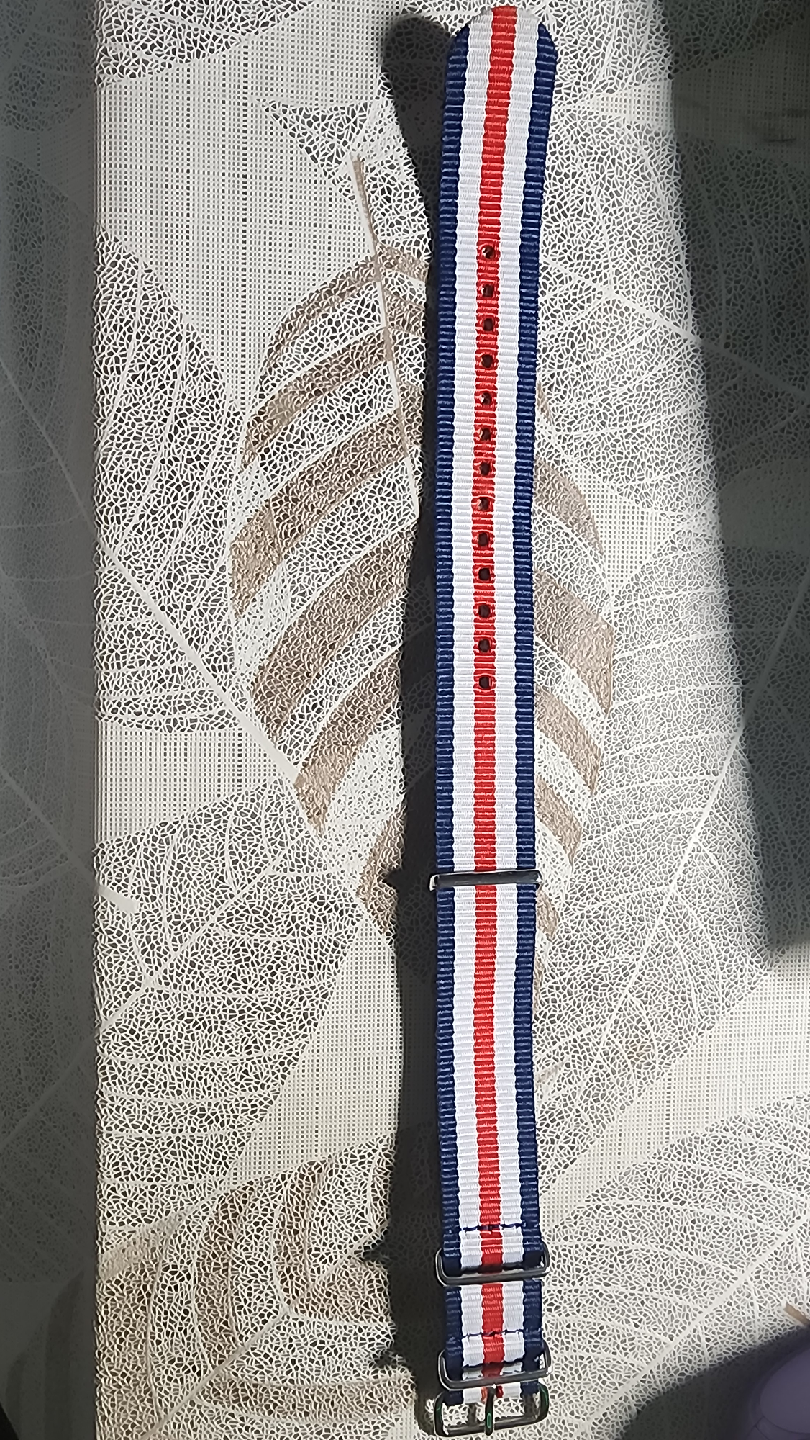 SINOBI Quartz Watch with NATO Strap - photo 4