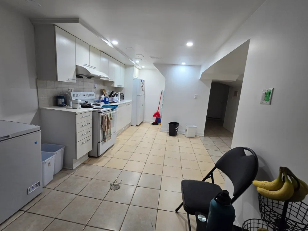 Room for rent image indicator(3)