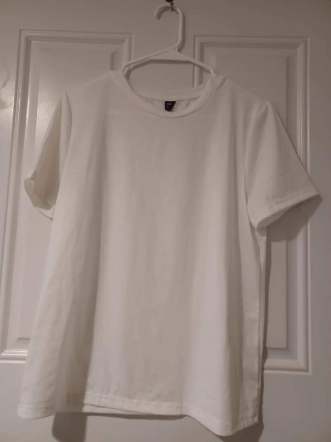 Lot of 7 T-Shirts (Fruit of the Loom, GAP, Gildan) thumbnail