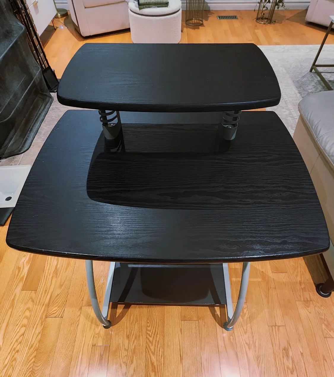 Black Adjustable Height Standing Desk image indicator(3)
