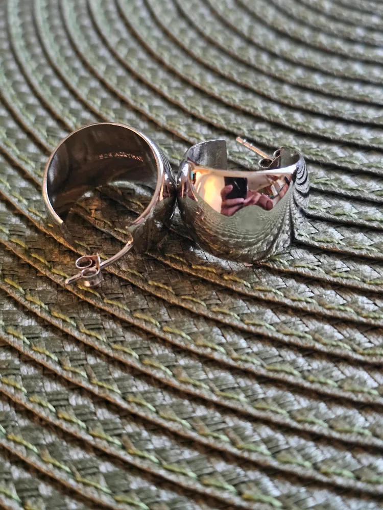 Silver Hoop Earrings Stamped 925 image indicator(2)