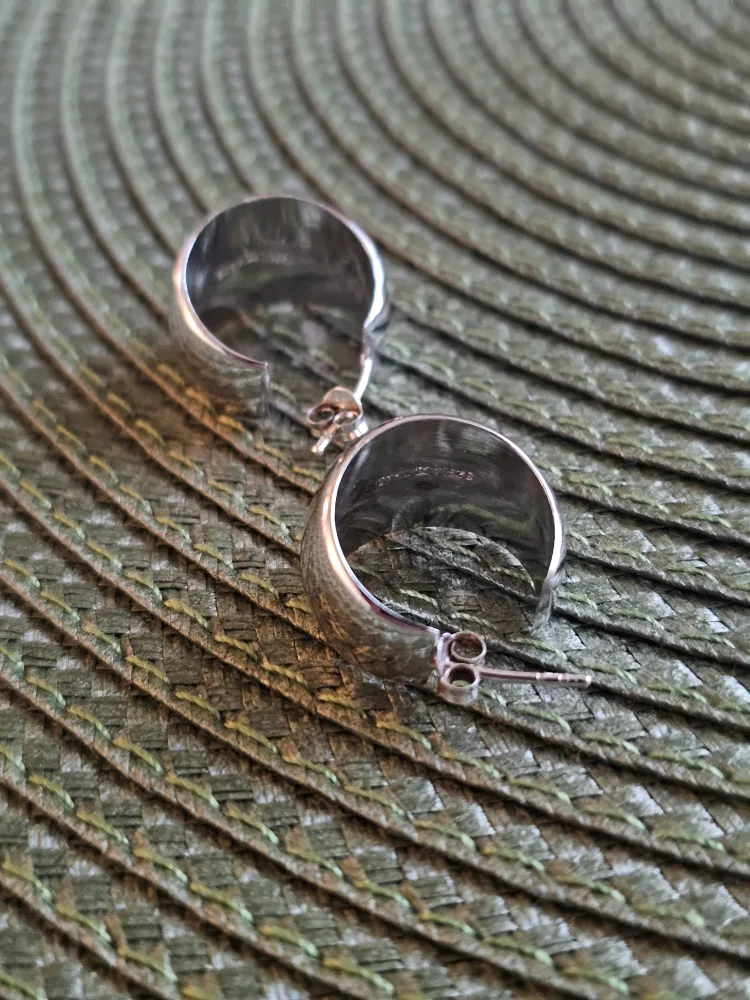 Silver Hoop Earrings Stamped 925 image indicator(3)