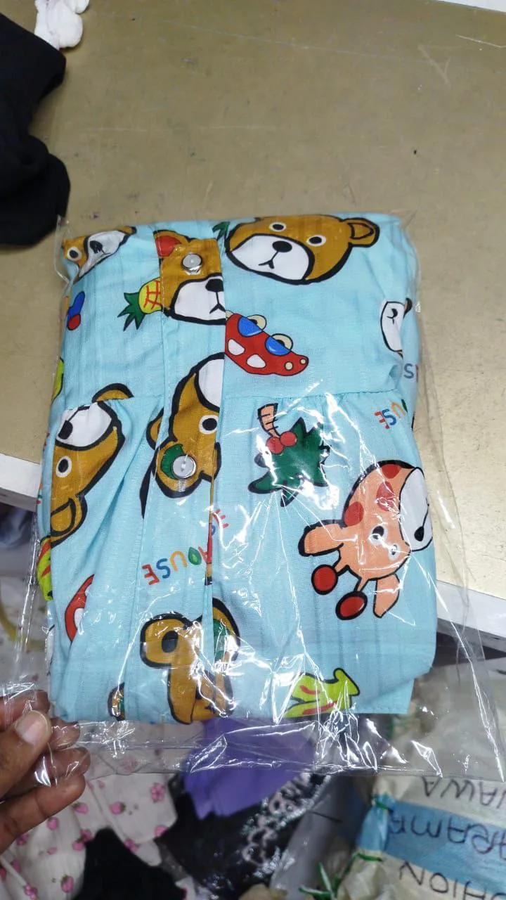 ✨ $28– Cartoon Animal Print Tiered Smock Dress image indicator(5)