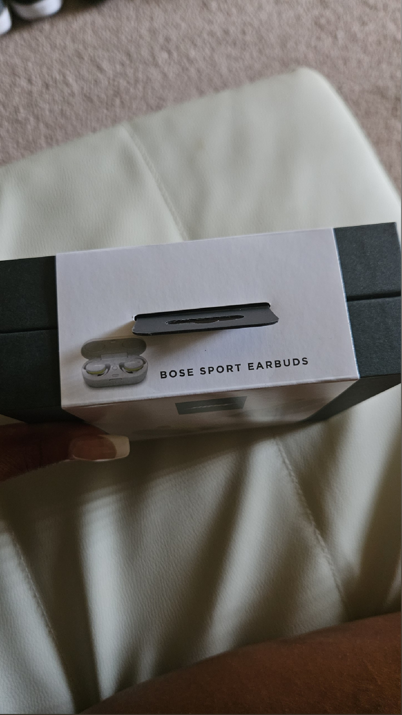 New Bose Sport Earbuds - Glacier White - photo 3