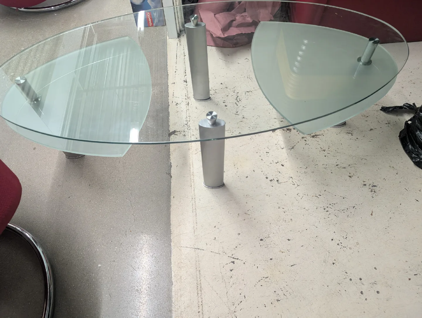 Glass Coffee Table with Silver Legs image indicator(3)