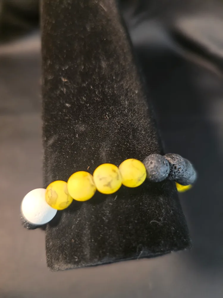 Boston Bead Bracelet - Yellow & Black image indicator(3)