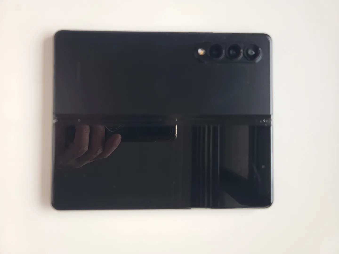 Samsung Galaxy Z Fold 3 - Black image indicator(3)