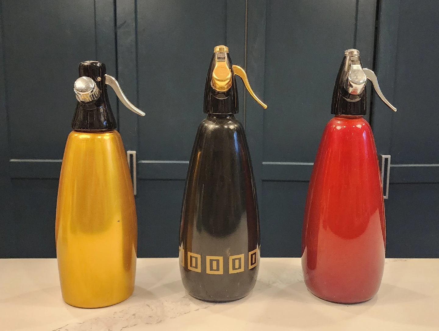 Set of 3 Vintage Soda Siphons - Gold, Black, Red - photo 5