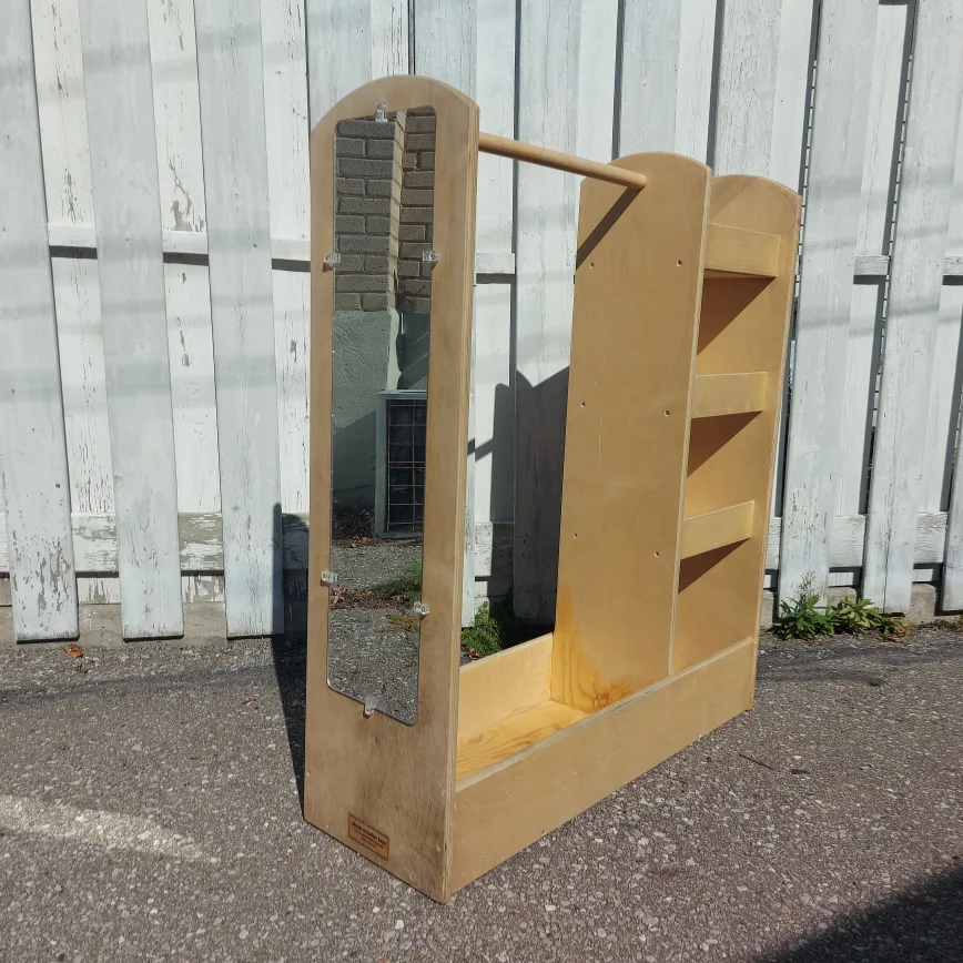 Wooden Kids' Dress Up Storage Unit image indicator(4)