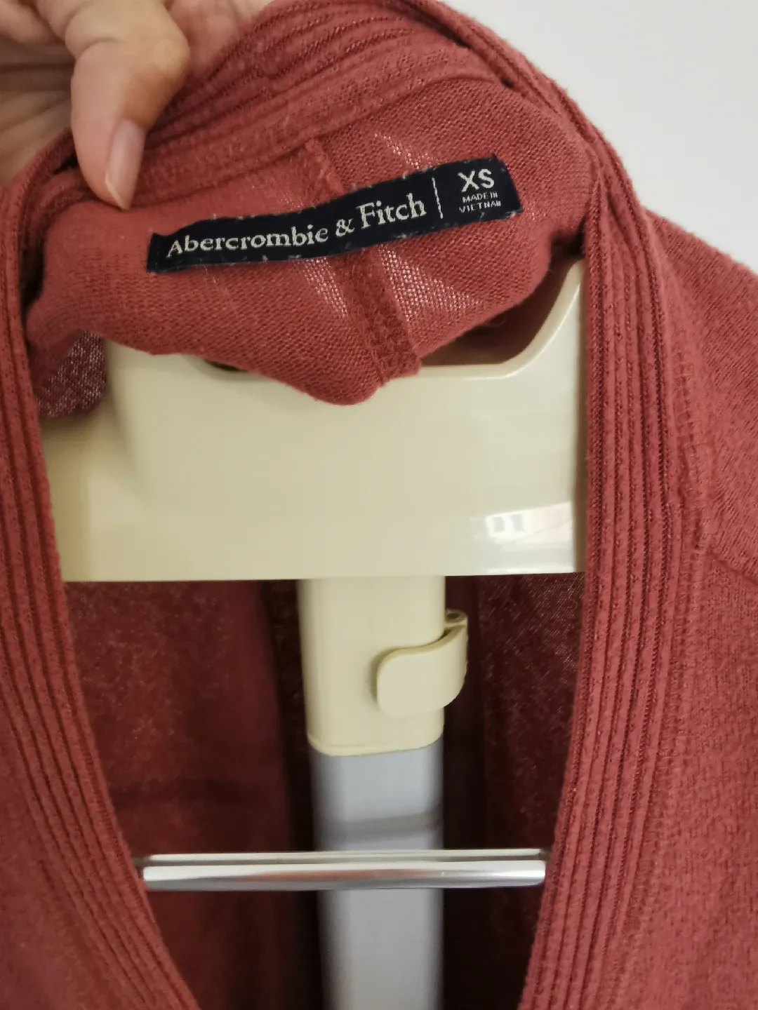 Abercrombie & Fitch Cardigan image indicator(2)
