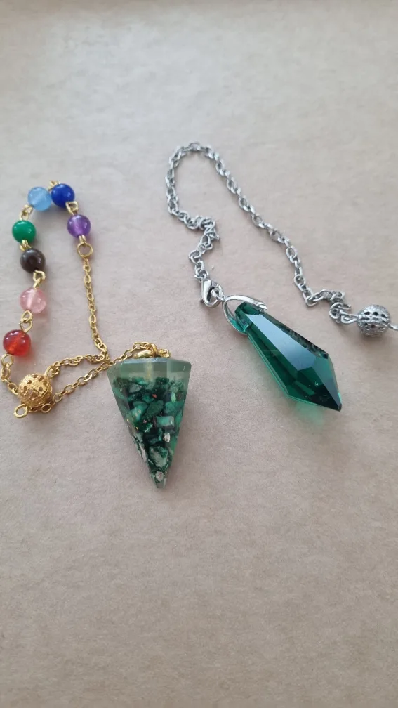 Two Pendulums - epoxy Green thumbnail