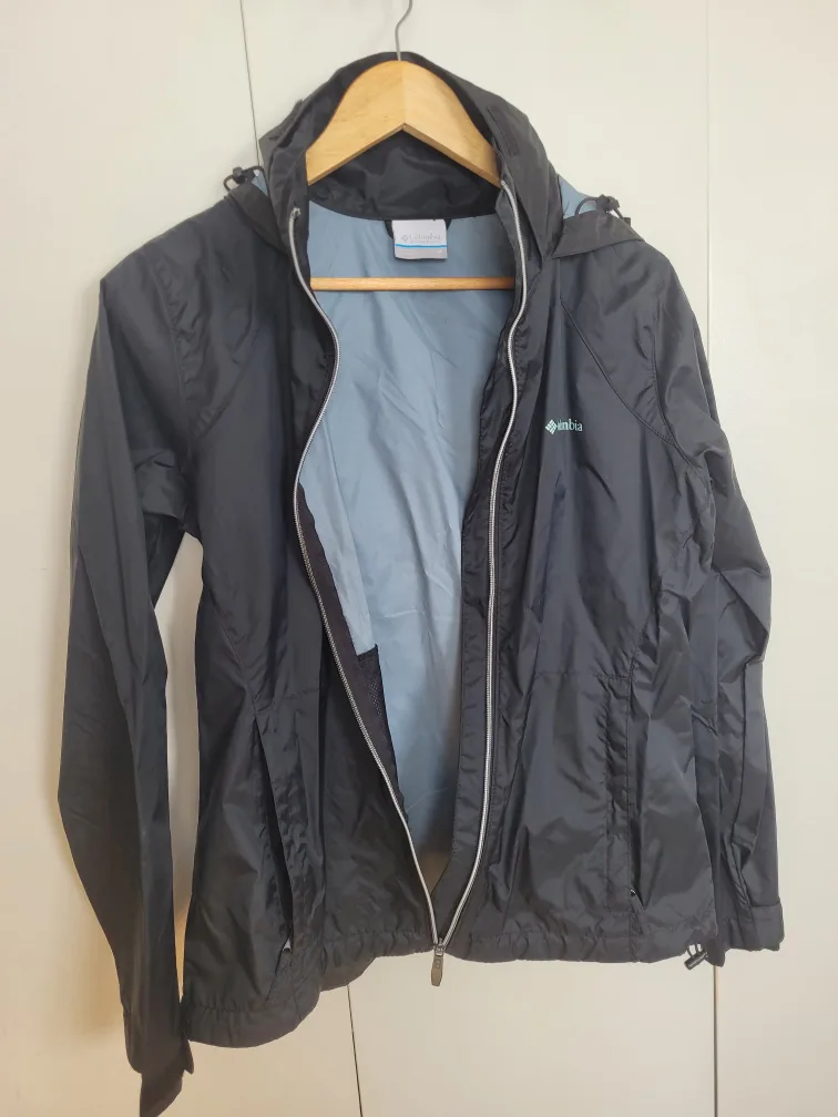 Columbia Black Rain Jacket WM image indicator(2)