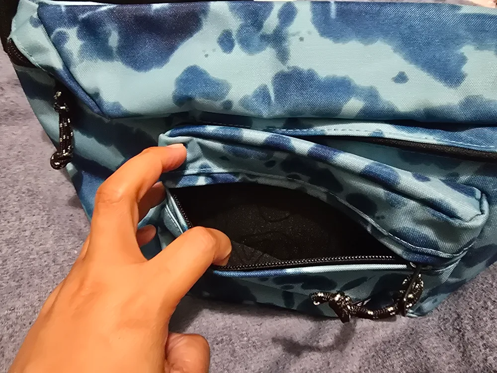 NEFF Blue Tie-Dye Sling Bag image indicator(3)