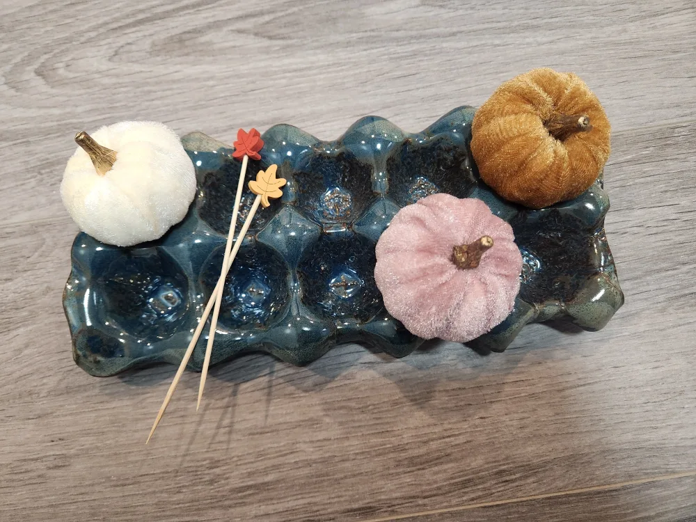 Ceramic egg tray 🧡 thumbnail