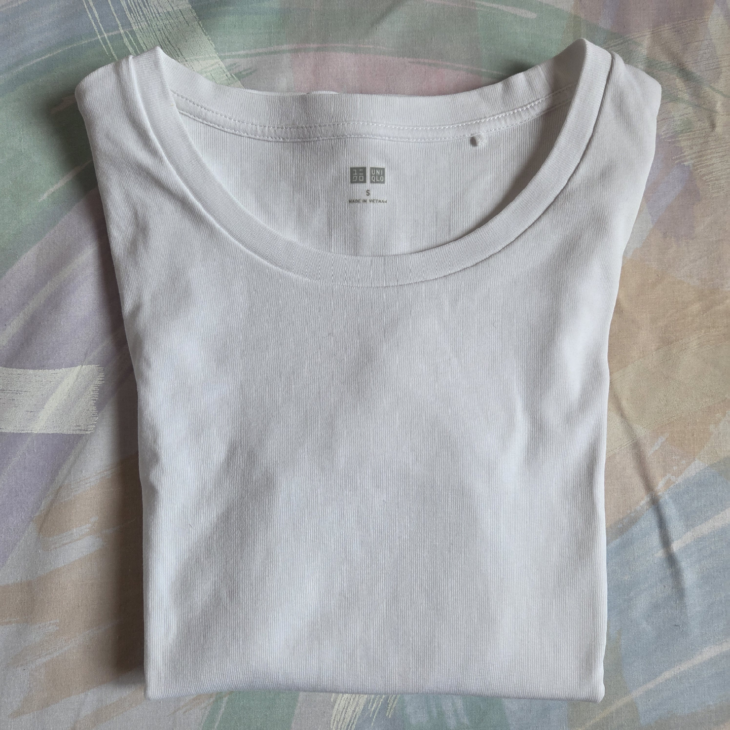 UNIQLO White Long Sleeve Shirt
