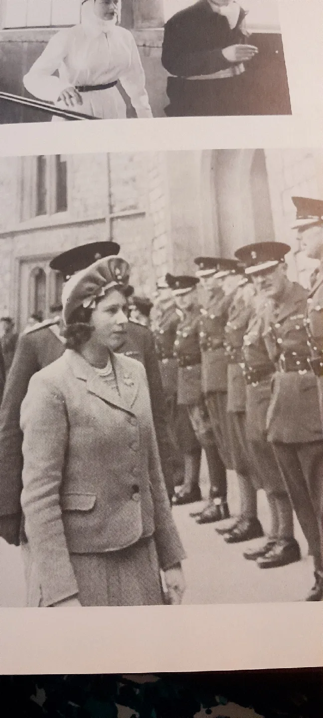 Movietone Presents The Twentieth Century by Lawrence Cohn image indicator(5)