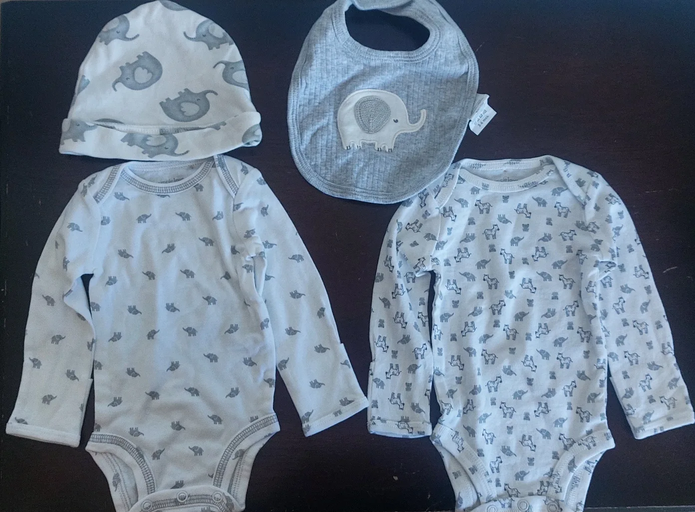 🧡 Baby Clothes Bundle - Assorted Sizes & Styles thumbnail