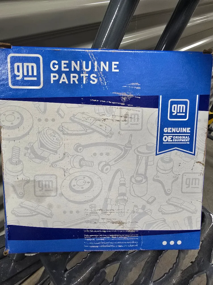 New GM Buick Grille Emblem image indicator(4)