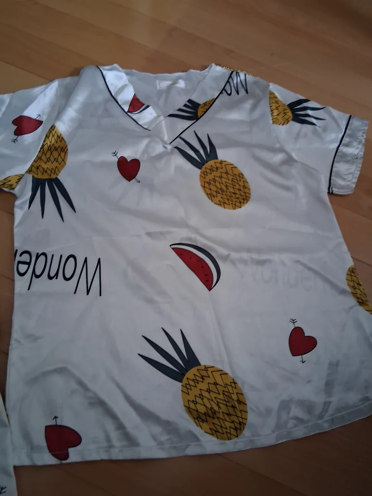 Wonder Pineapple Pajama Set - Size L image indicator(3)