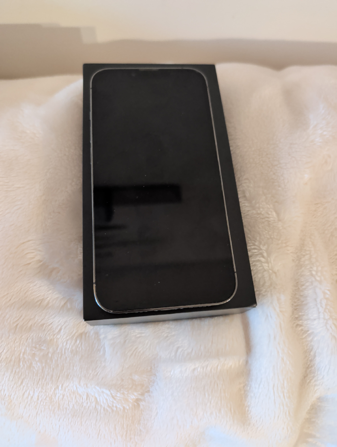 iPhone 13 Pro 128GB - Excellent Condition - photo 2
