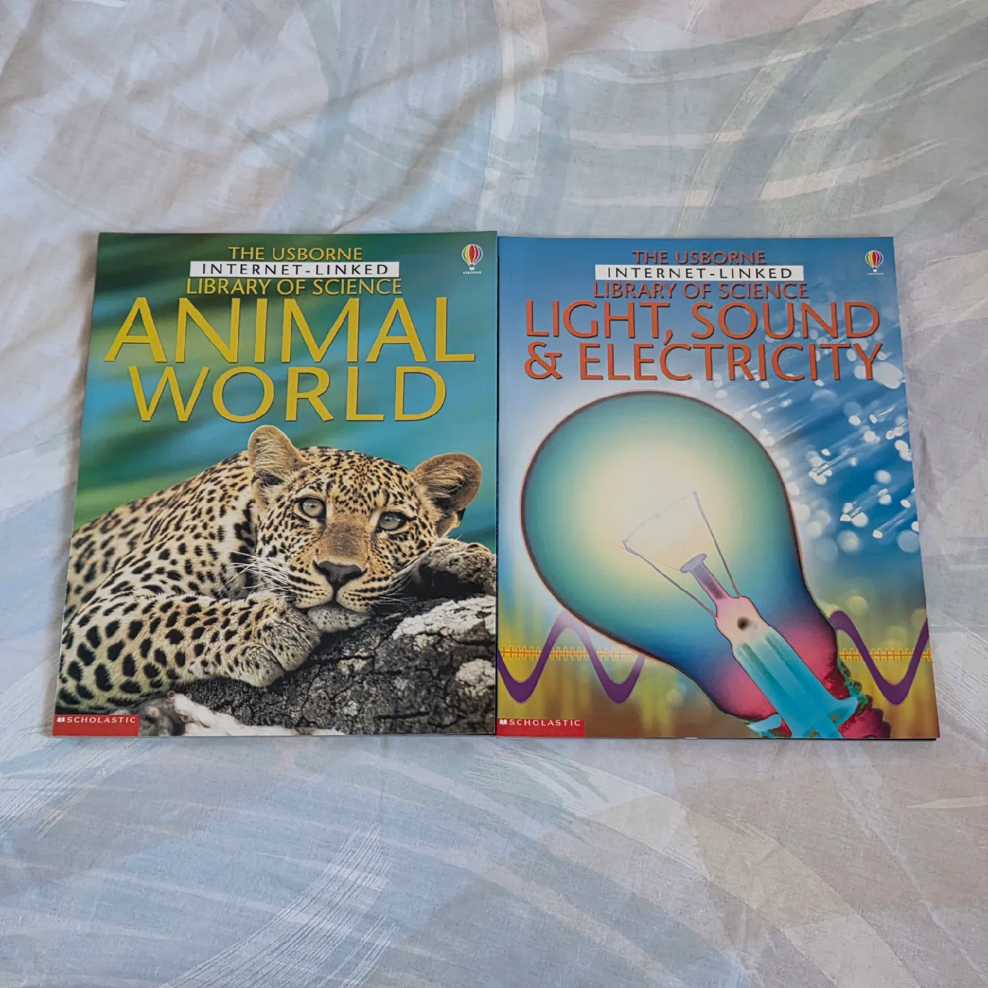 Animal World and Light & Sound Books thumbnail