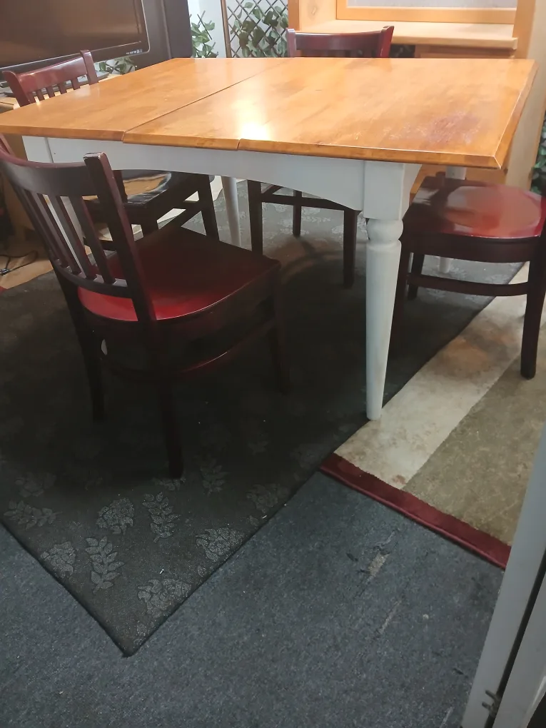 dining table and 4 chears image indicator(2)