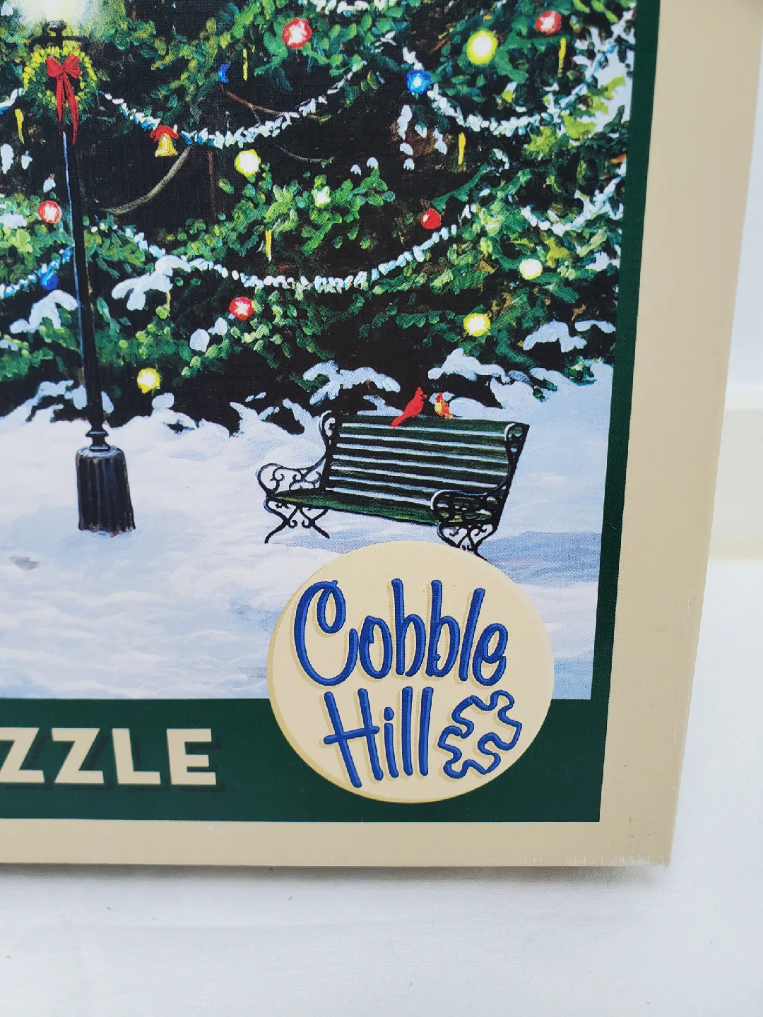 Cobble Hill Christmas 2017 1000 Piece Puzzle 🥕 image indicator(3)
