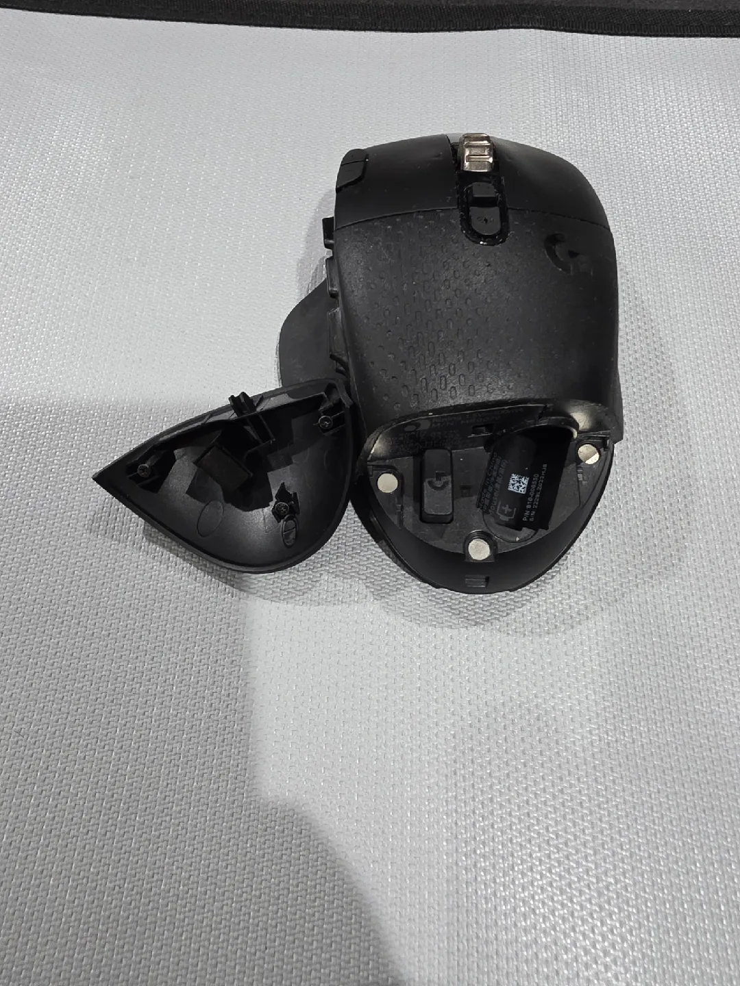 Logitech G604 Lightspeed Wireless Gaming Mouse 🧡 image indicator(3)