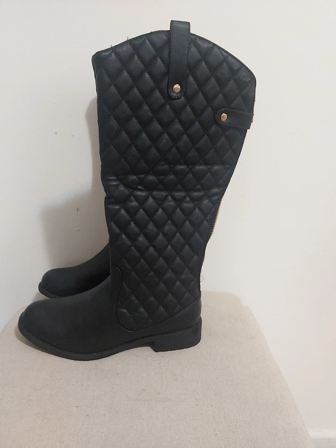Black Quilted Riding Boots, Size 7.5 - photo 4