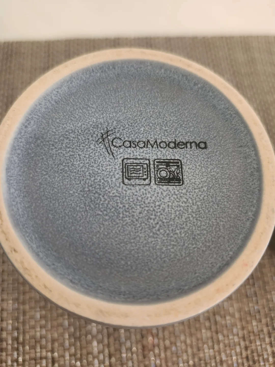 CasaModena Stoneware Mugs - Set of 3 image indicator(2)