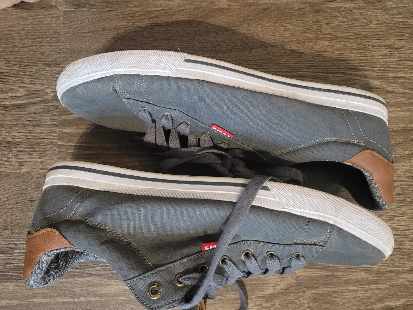 Levi's Men's Gray Canvas Sneakers - Size 13 - photo 3