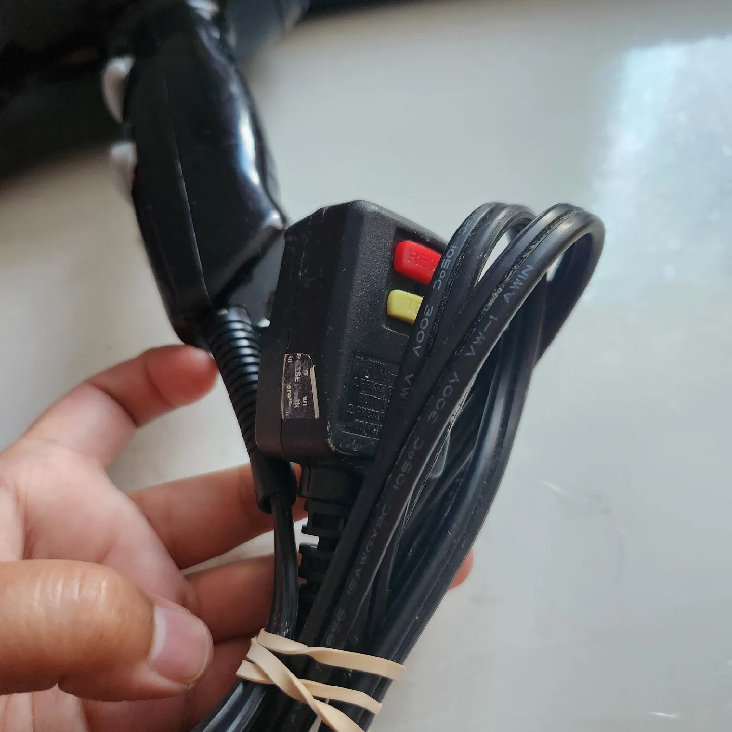 Revlon Hair Dryer - Black image indicator(4)