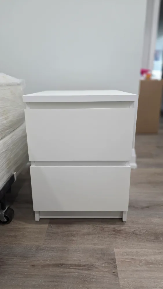 IKEA Hemnes White Stain Nightstand image indicator(2)