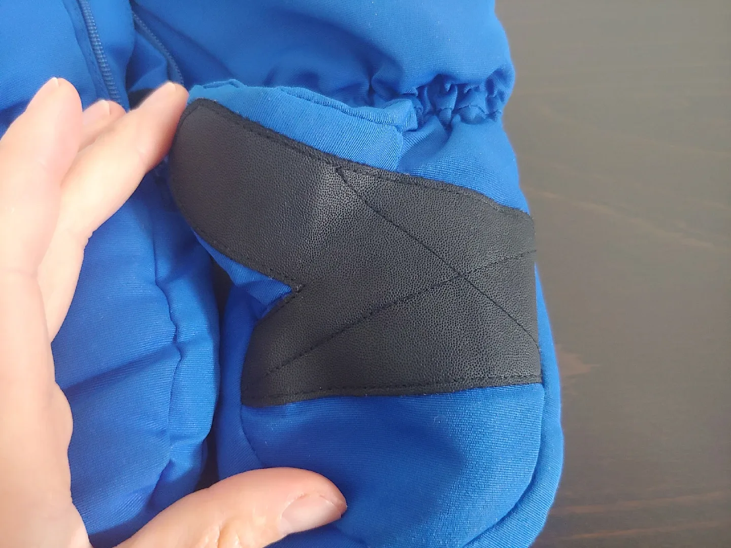 Like new Kombi Mittens-3-4 years image indicator(6)