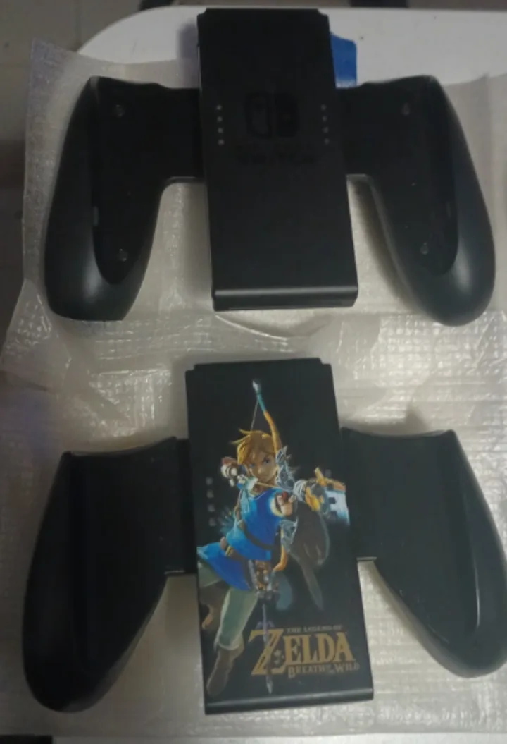 Nintendo Switch Joy-Con grips thumbnail