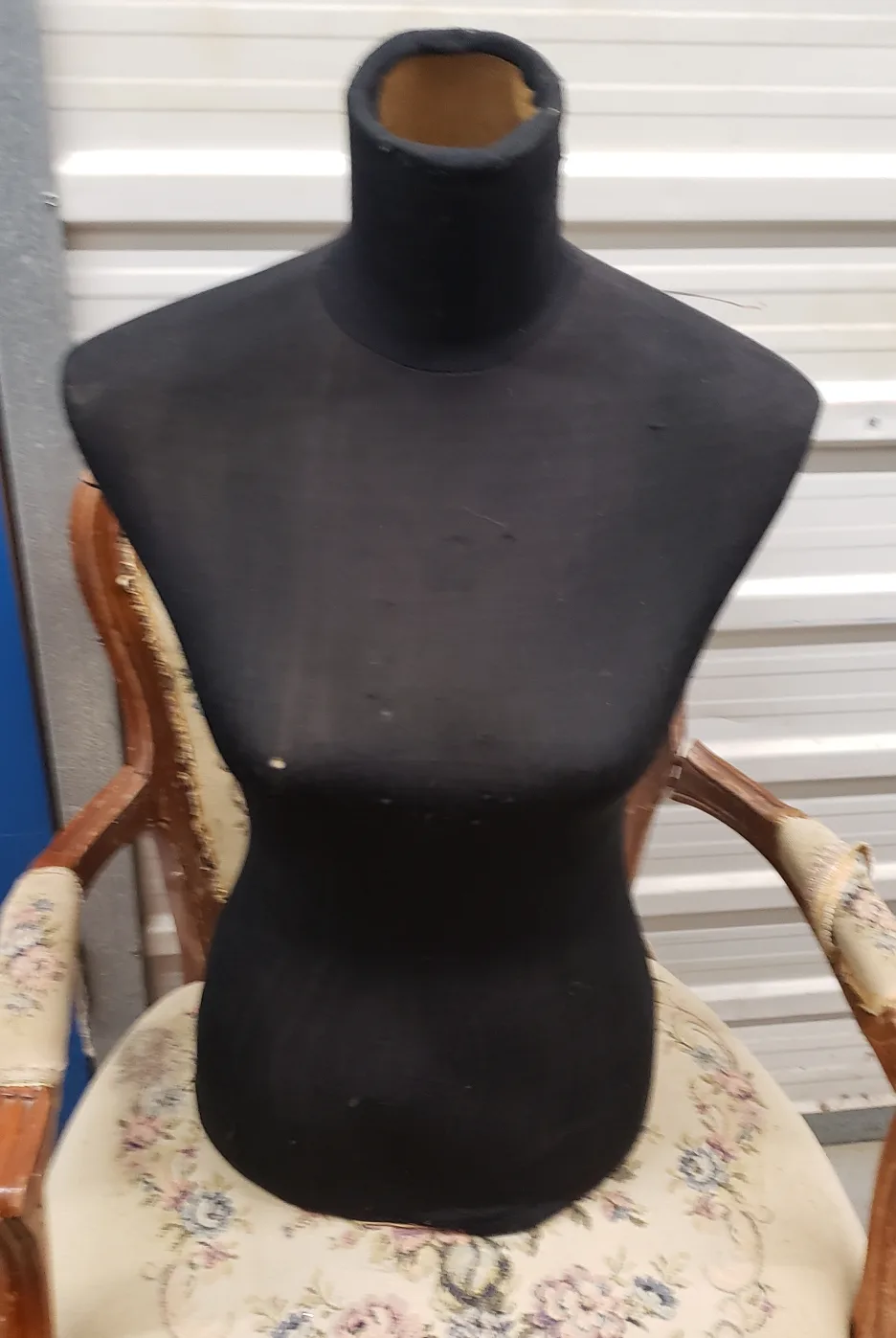Black Mannequin Torso thumbnail