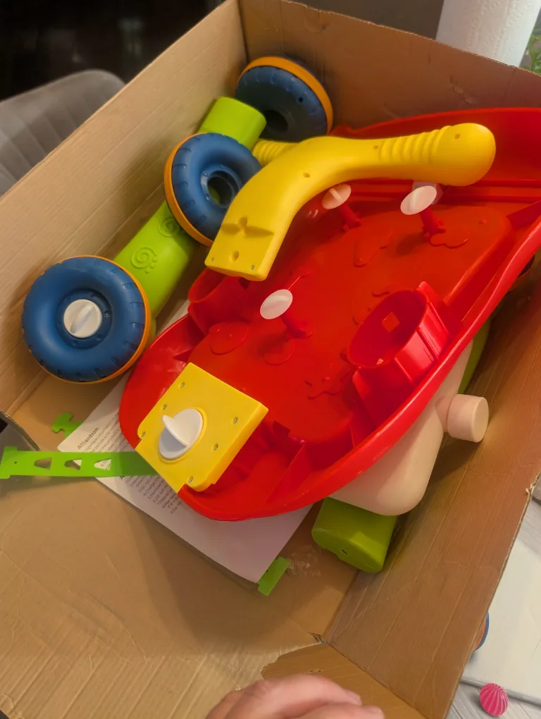 2-in-1 Walker and activity table image indicator(4)