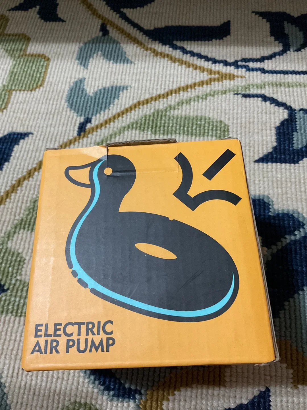Electric Air Pump CZ-198B - New in Box! thumbnail