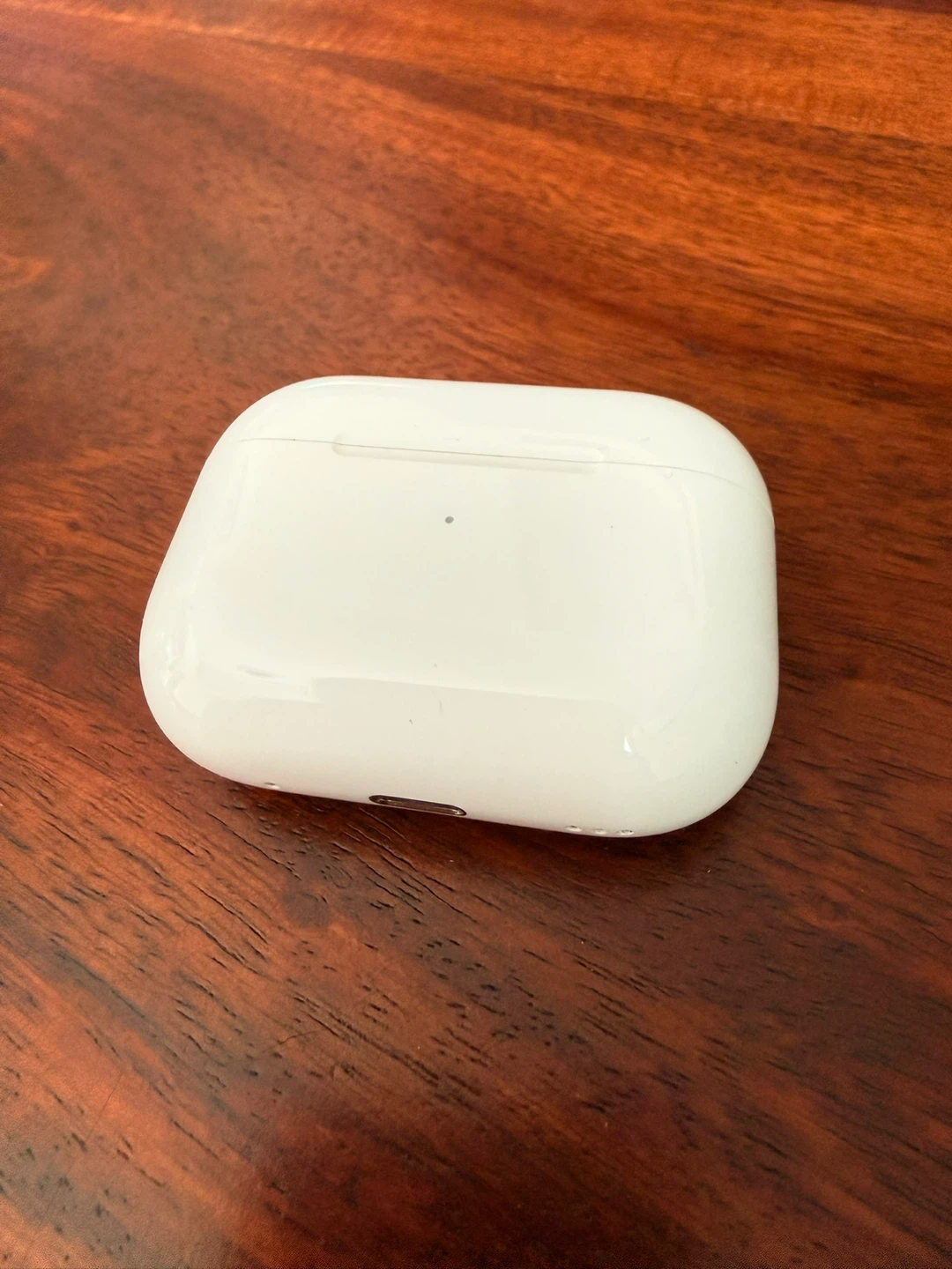 Apple AirPods Pro (2nd generation) - photo 3