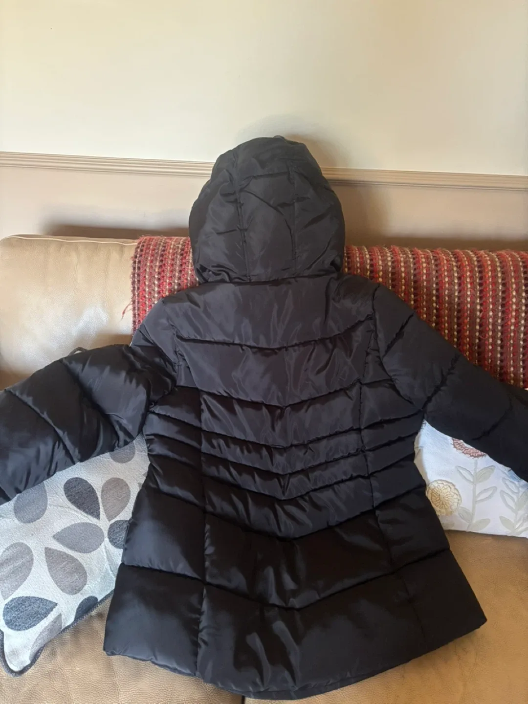 Reebok Black Puffer Jacket - Size L image indicator(5)